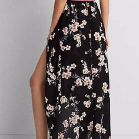 American Eagle Floral Print Maxi Wrap Skirt - Picture 2 of 8